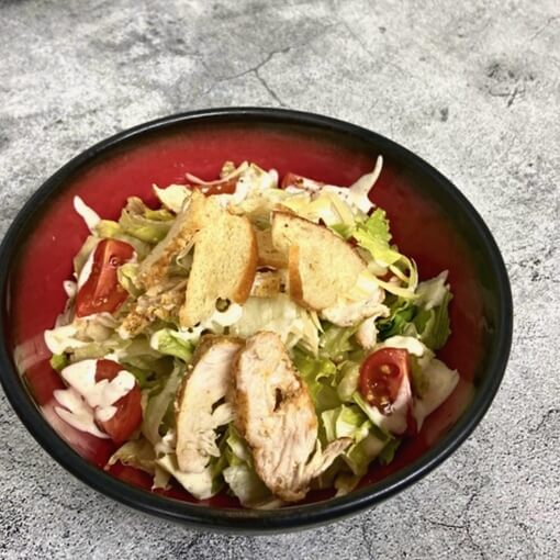 Салат "Цезарь с курицей"