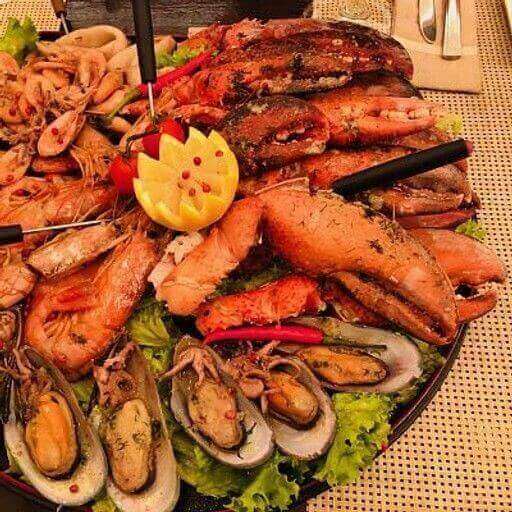 Большое Плато из Морепродуктов