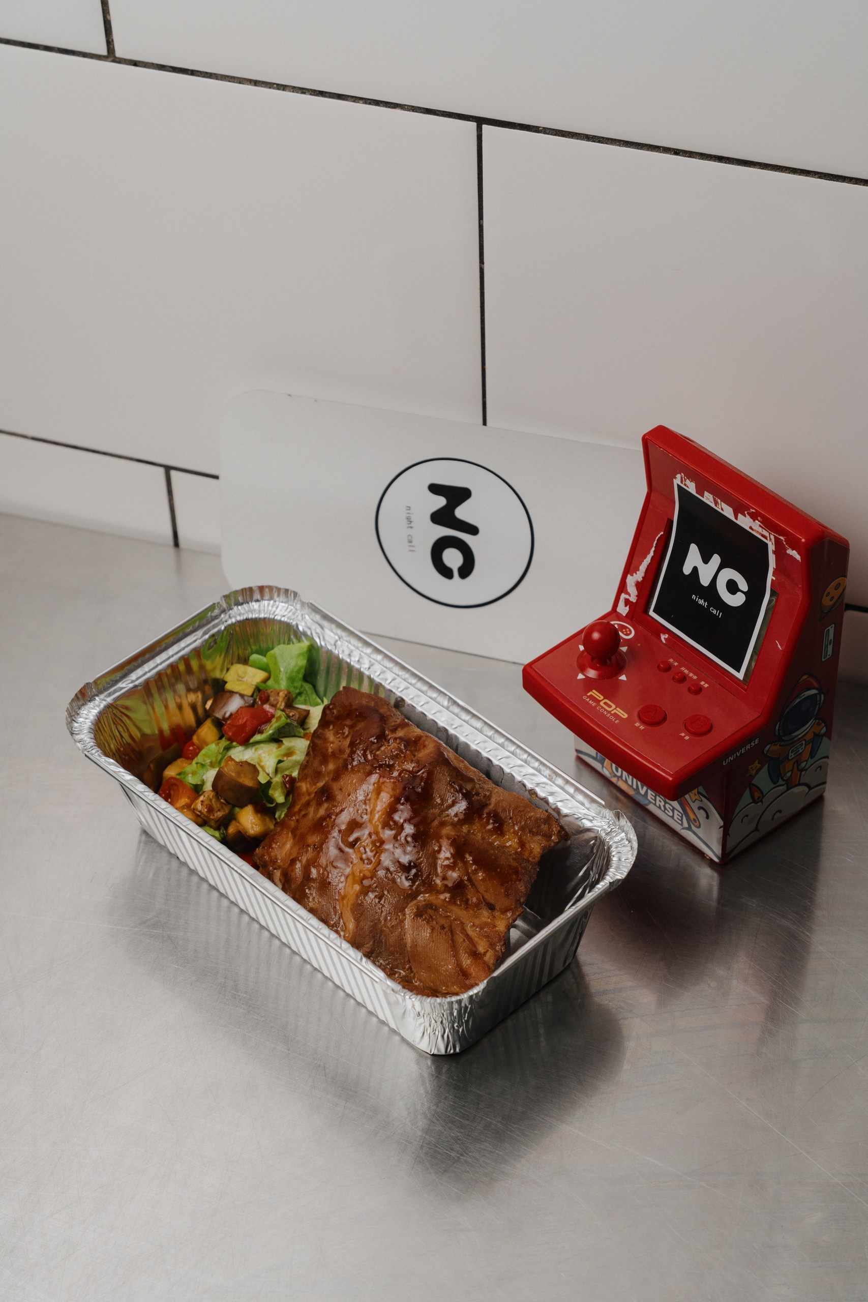 Ребра с глейзом Том ям