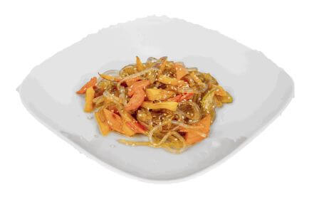 Лапша рисовая с овощами