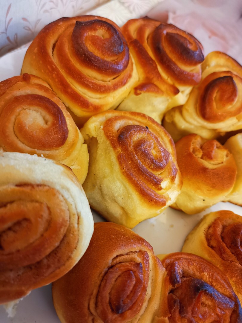 Булочка сладкая