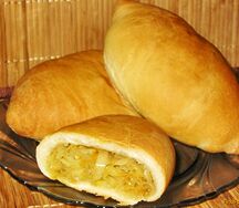 Пирожок с капустой