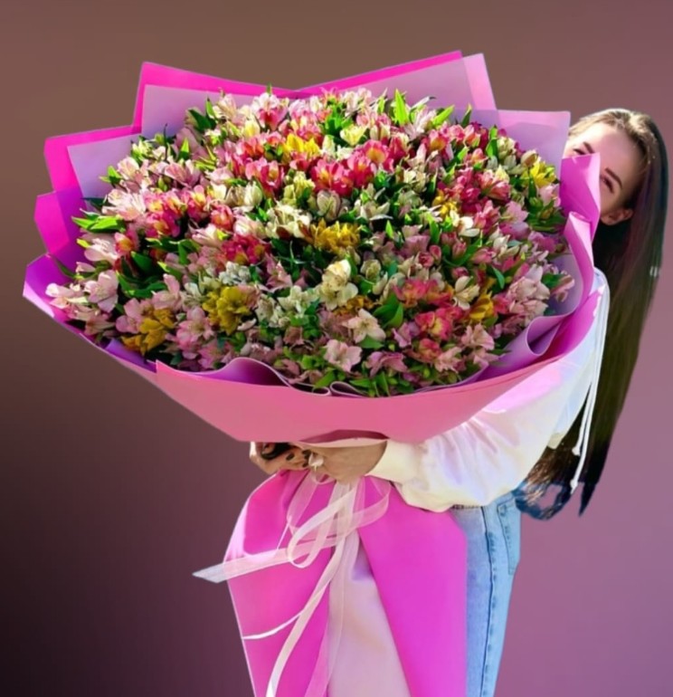 Букет гигант из альстромерии микс