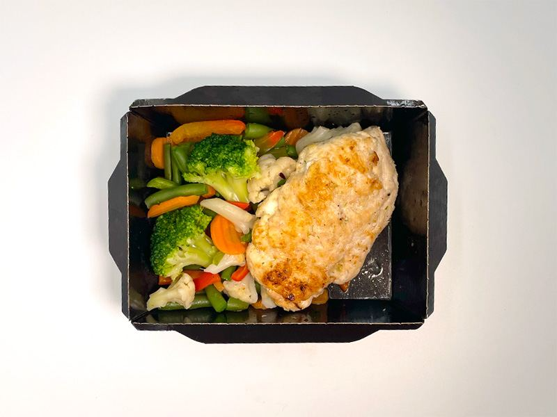 Курочка гриль с овощами
