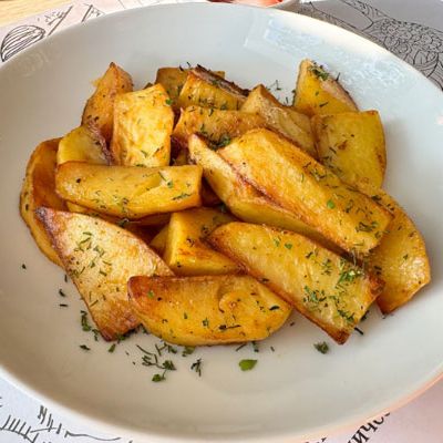 Запеченый картофель с кетчупом