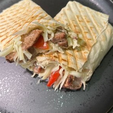 Сырная шаурма с куриным шашлыком