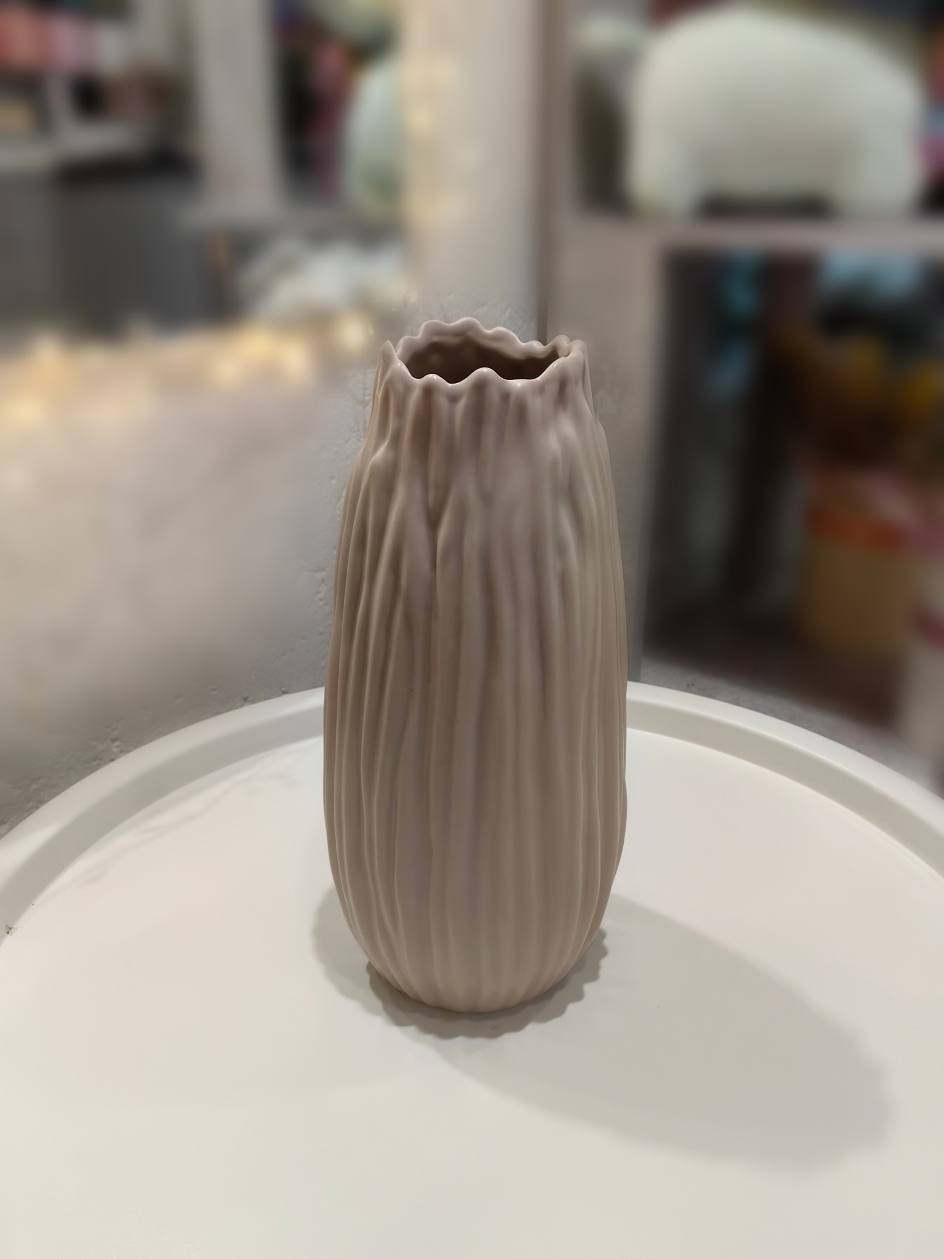 Керамическая ваза