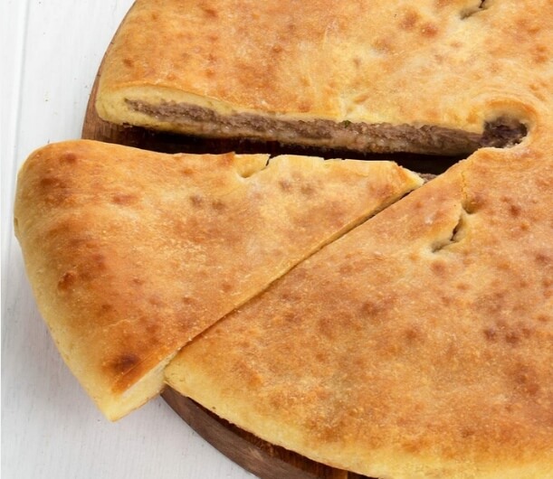 Осетинский пирог "Мясной"