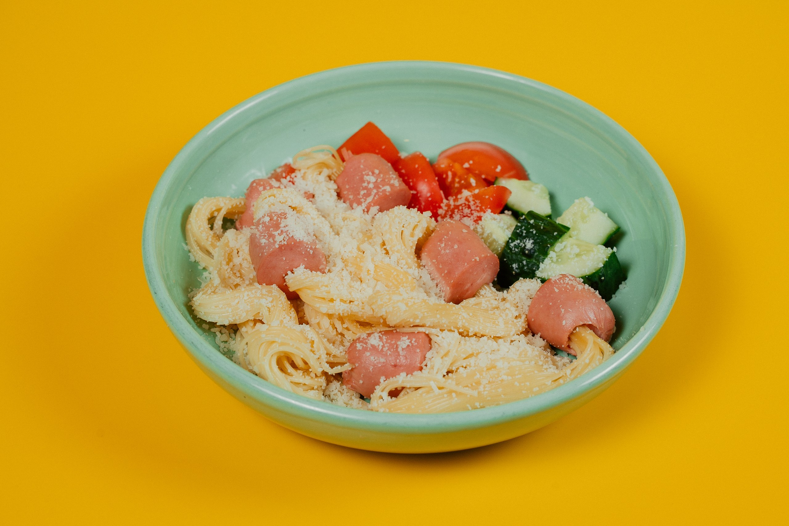 Спагетти в сосисках