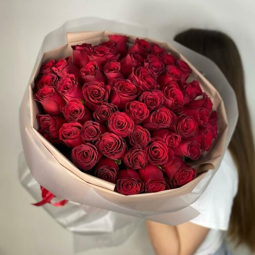 Страстные, красные розы