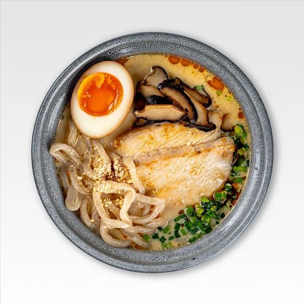 Сырный рамен с курицей