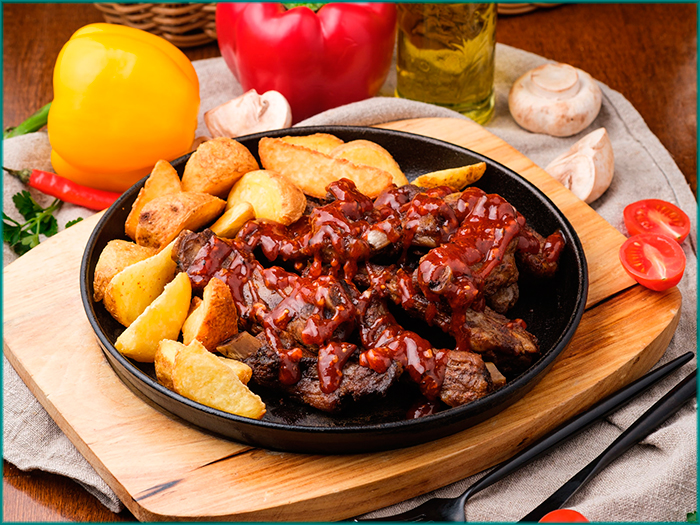 Ребрышки свиные с картоф. дольками
