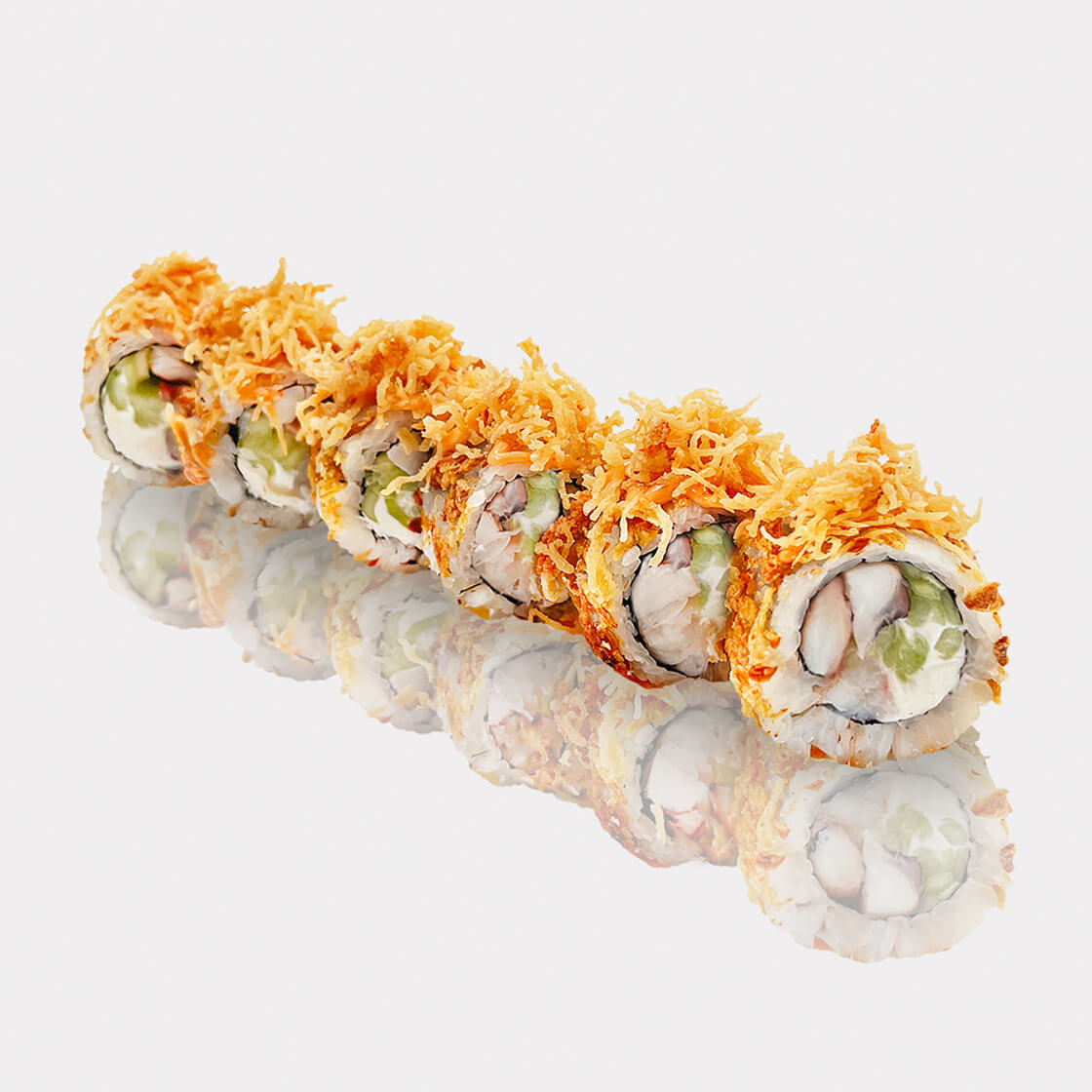 Ролл с осьминогом, угрём и криспи крабом