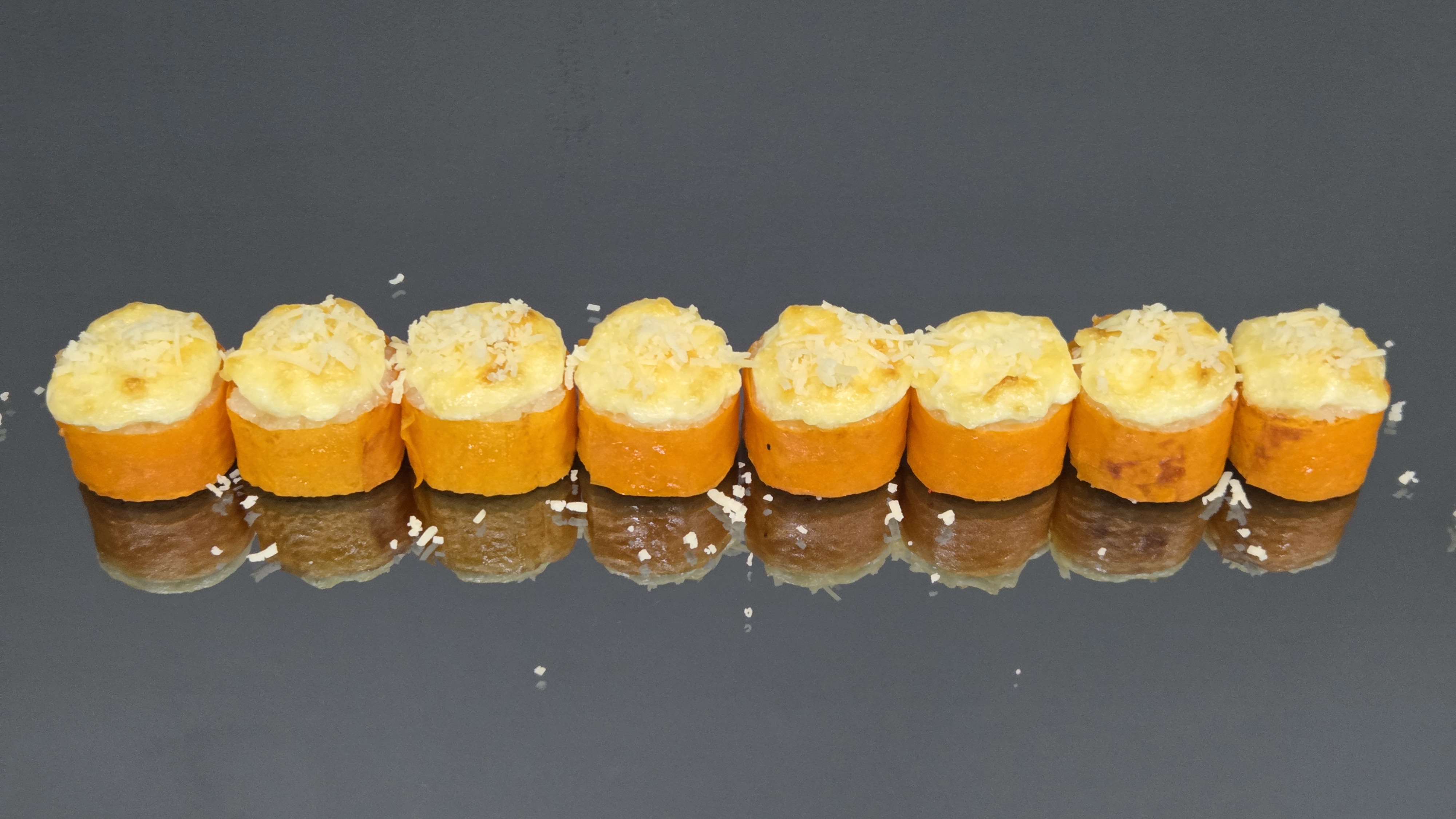 Запеченная креветка и три сыра