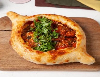 Хачапури по-аджарски с аджапсандали