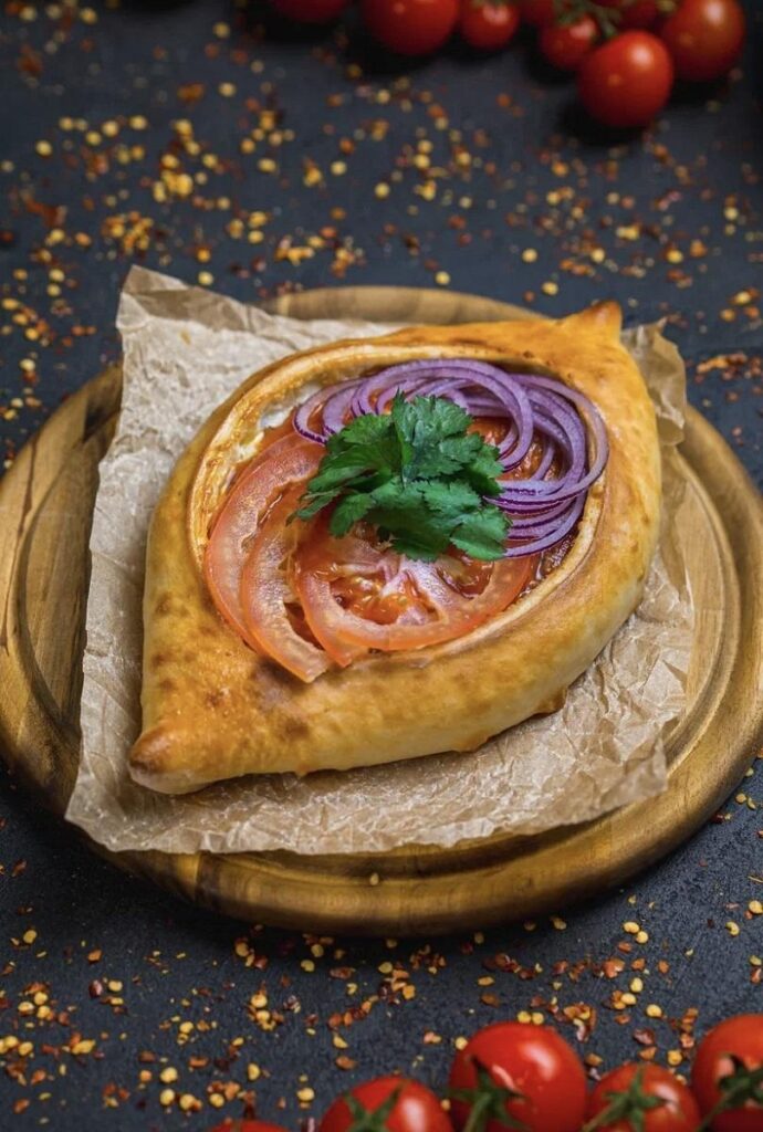 Хачапури с мясом