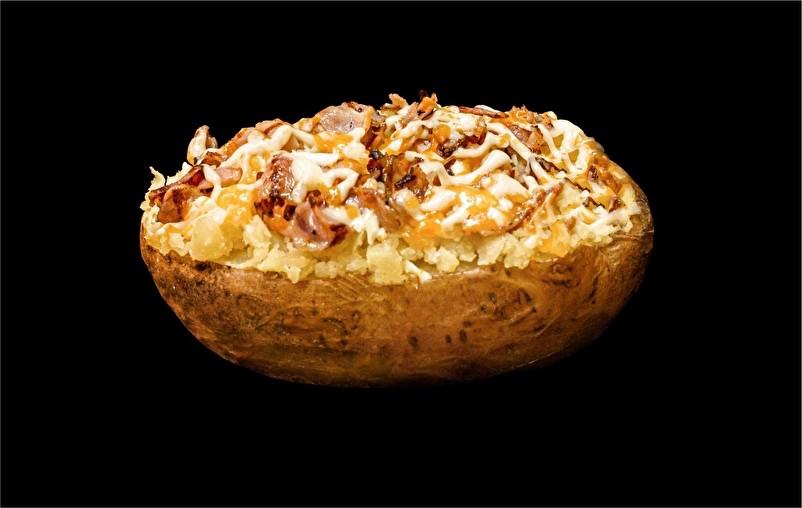 Печёная картошка с беконом