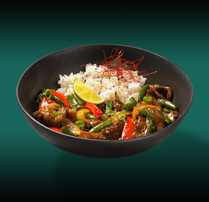 Говядина в соусе из черных бобов