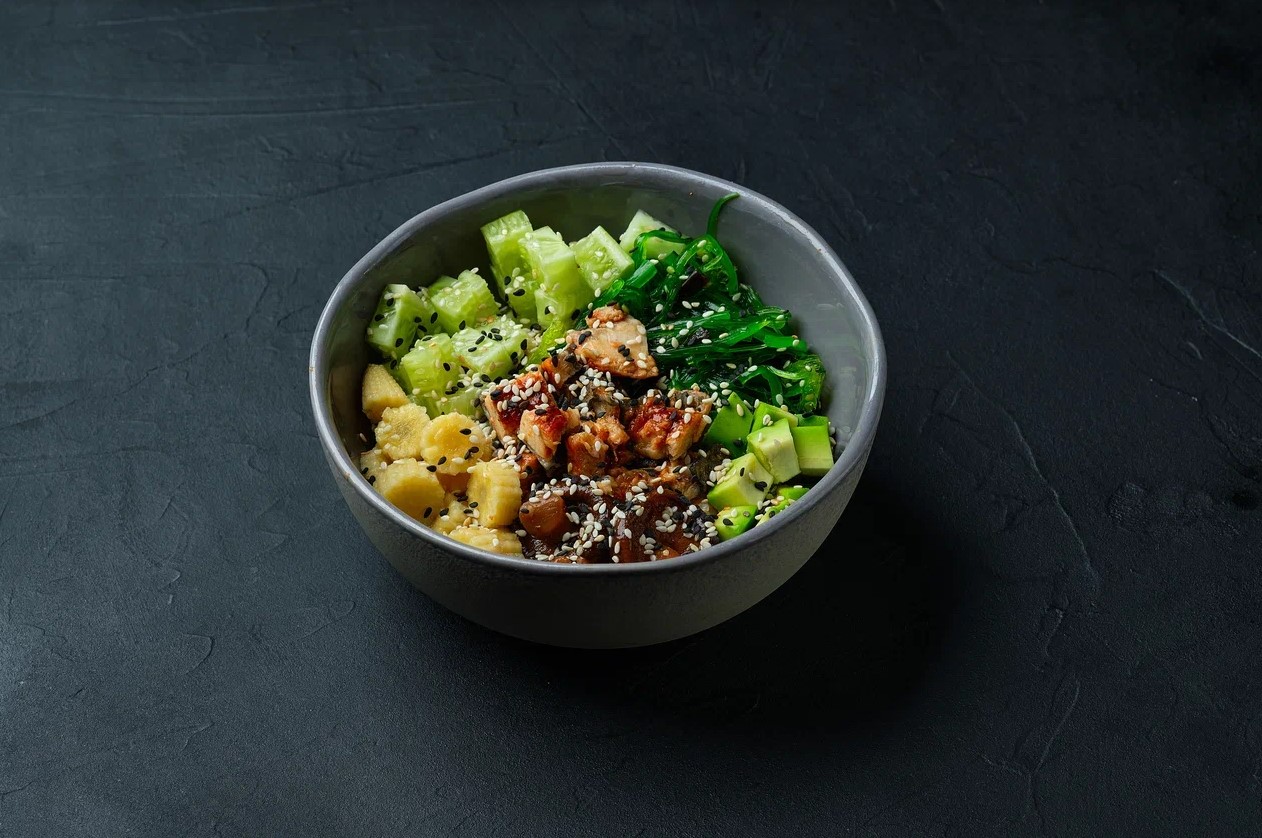 Поке с угрем