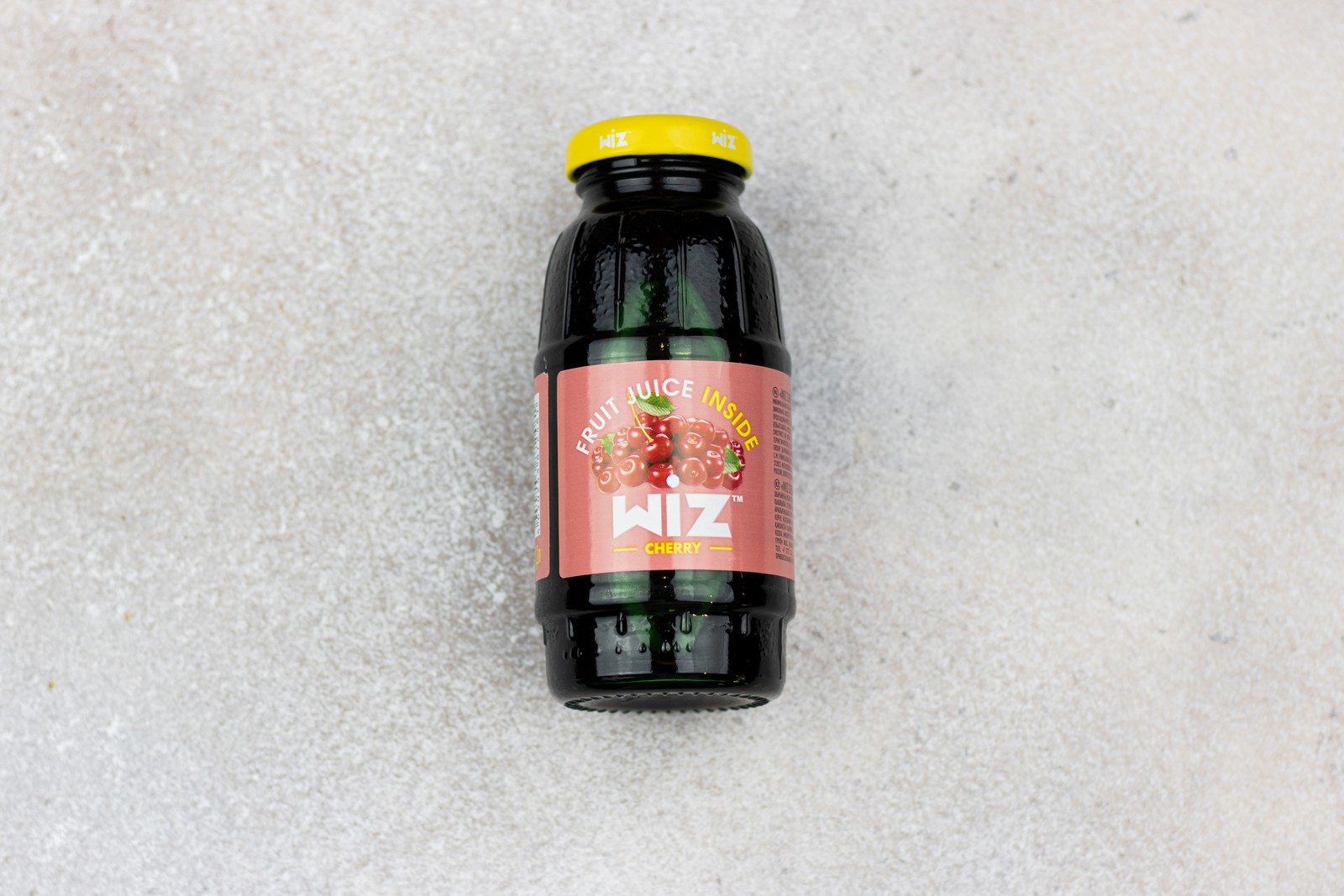 Сок WIZ вишня