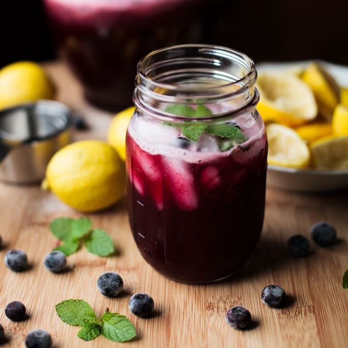 ЛИМОНАД ЧЕРНИКА 0,3Л НАТУРАЛЬНЫЙ