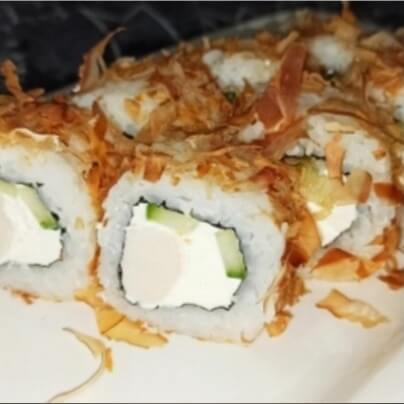 Бонито с крабовым мясом