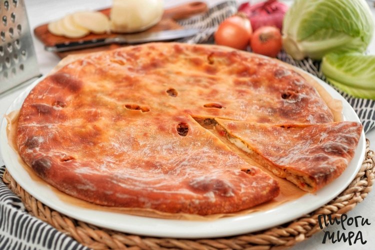 Осетинский пирог с капустой и орехами