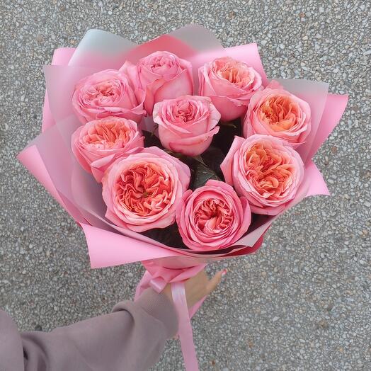 9 нежно розовых роз Пинк Экспрешен