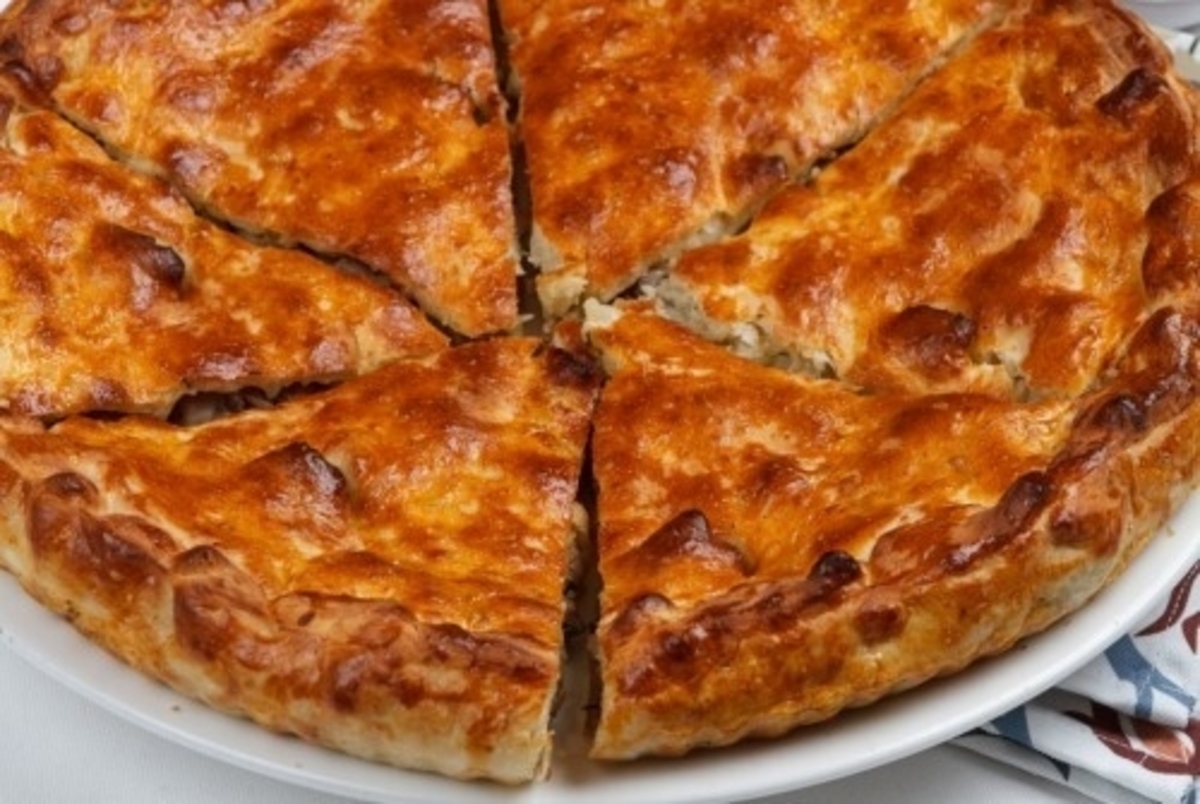 Рождественский пирог с индейкой и тархуном