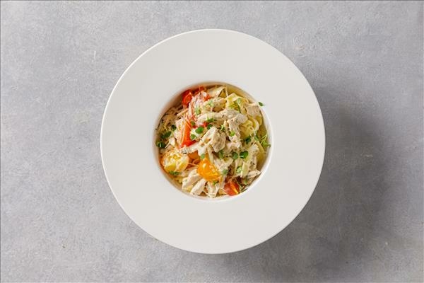 Фреска с курочкой и черри