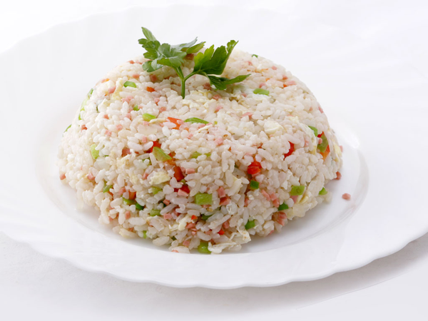 КИТАЙСКИЙ РИС С ЯЙЦОМ И ОВОЩАМИ
