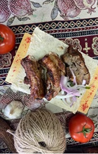 Шашлык из свиных ребрышек