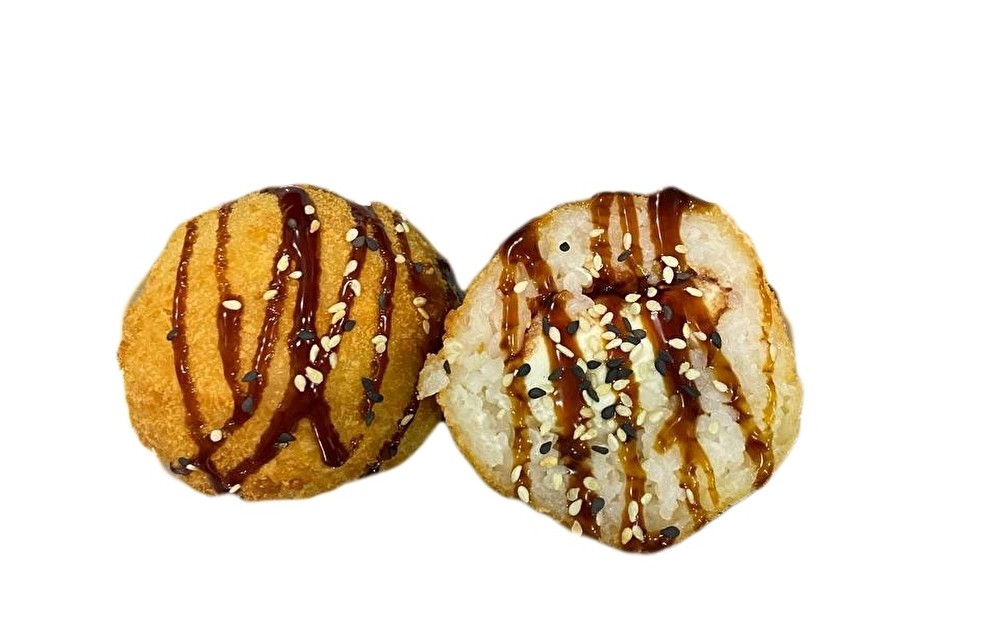 Рисовый шарик с угрем