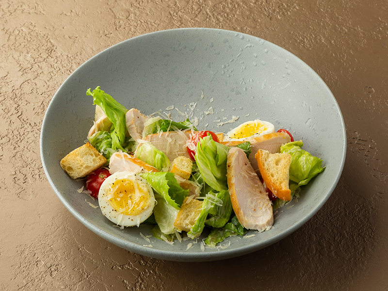 Цезарь с цыплёнком