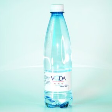 Вода негазированная Voda