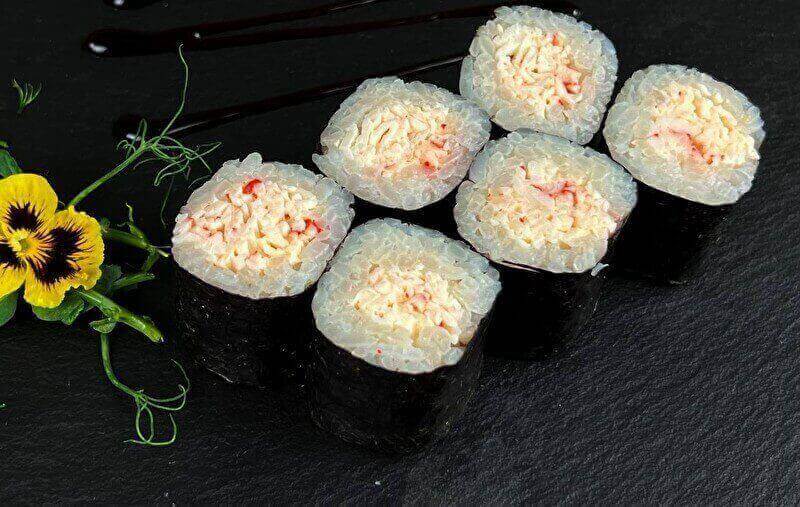 Маки с крабом