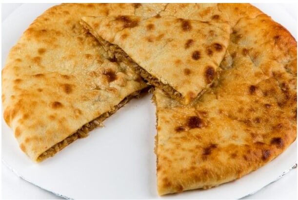 Пирог с капустой и грибами 800г