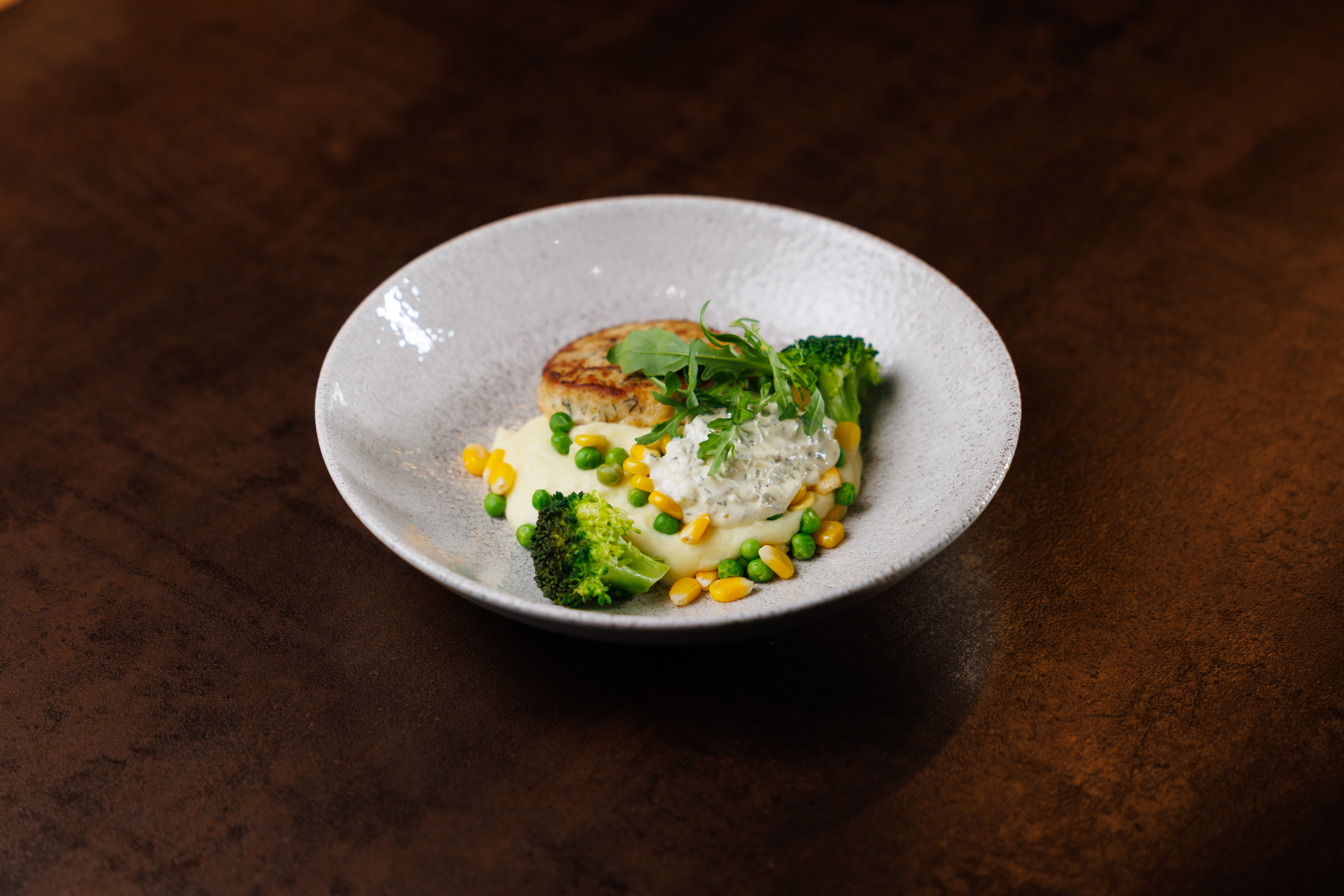 Котлеты из щуки с картофелем и овощами