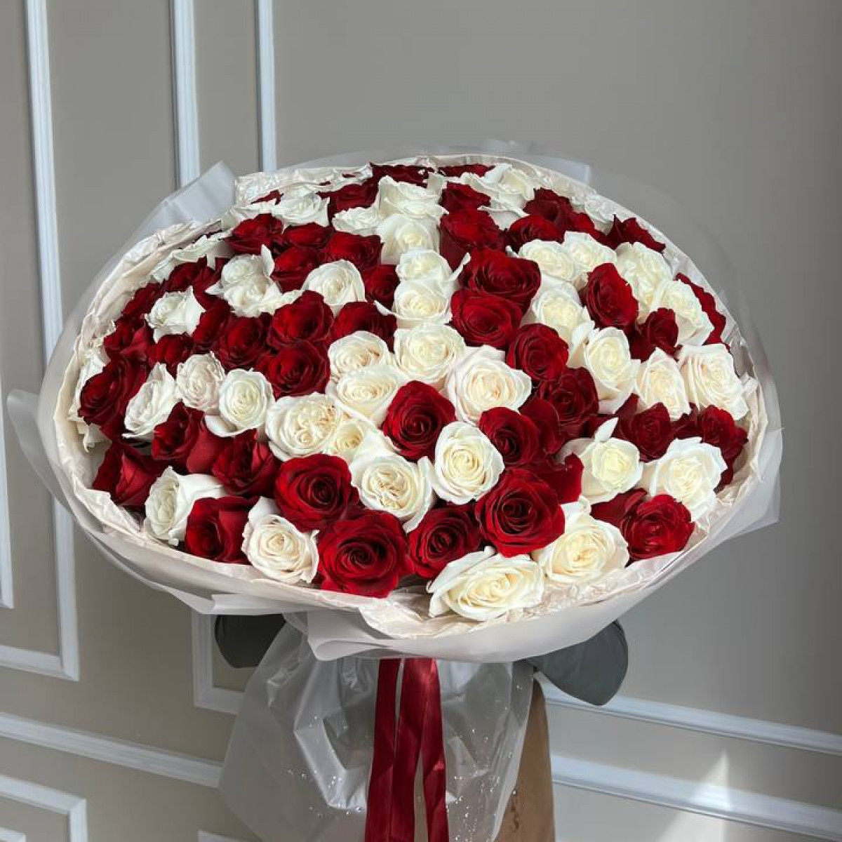 101 Роза Эквадор 60 см (предзаказ)