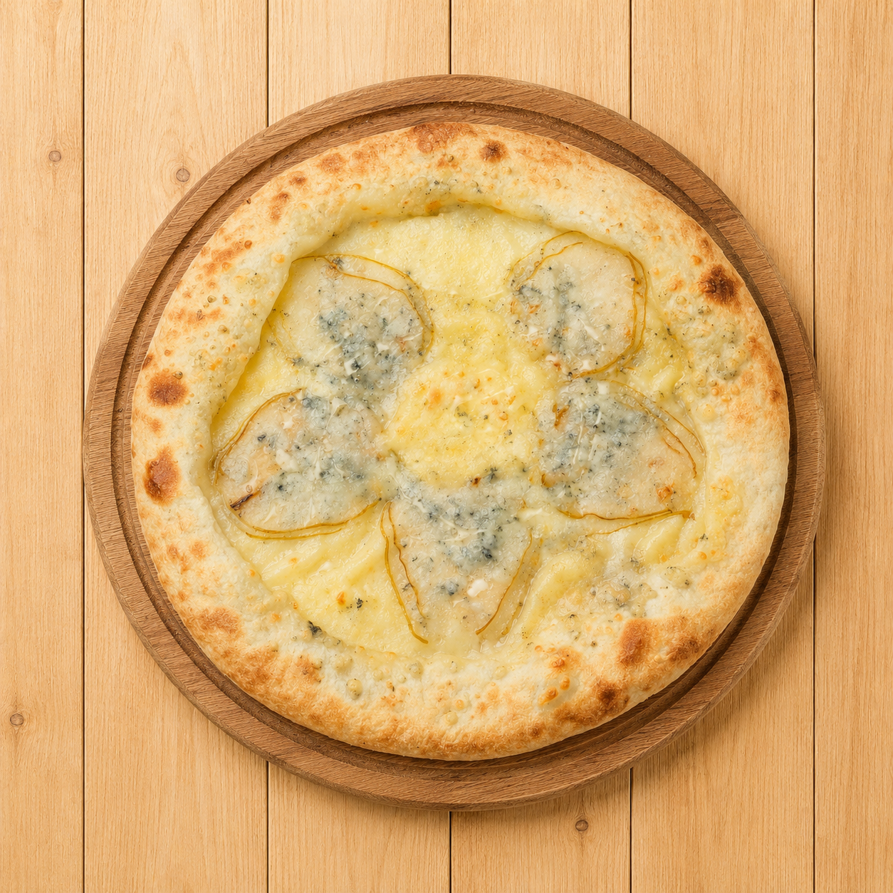 Хачапури с грушей и сыром горгонзола