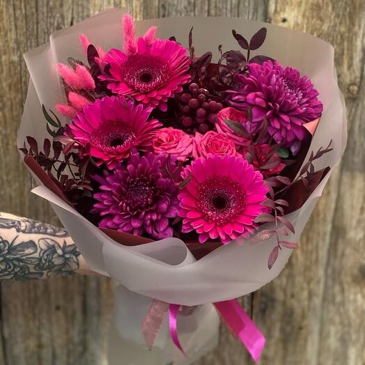 Авторский букет с брунией