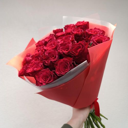 Букет из 25 красных эквадорских роз 50 см