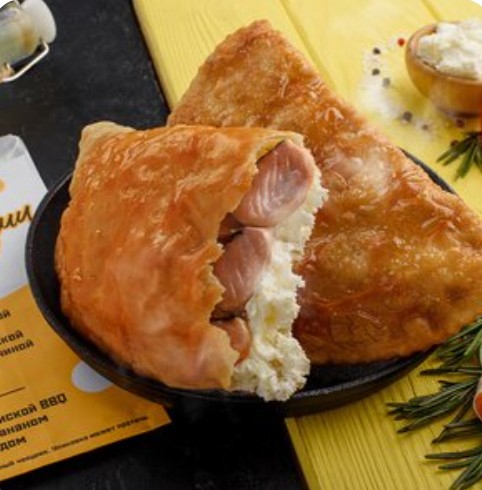 Чебурек с красной рыбой и нежным творожным сыром