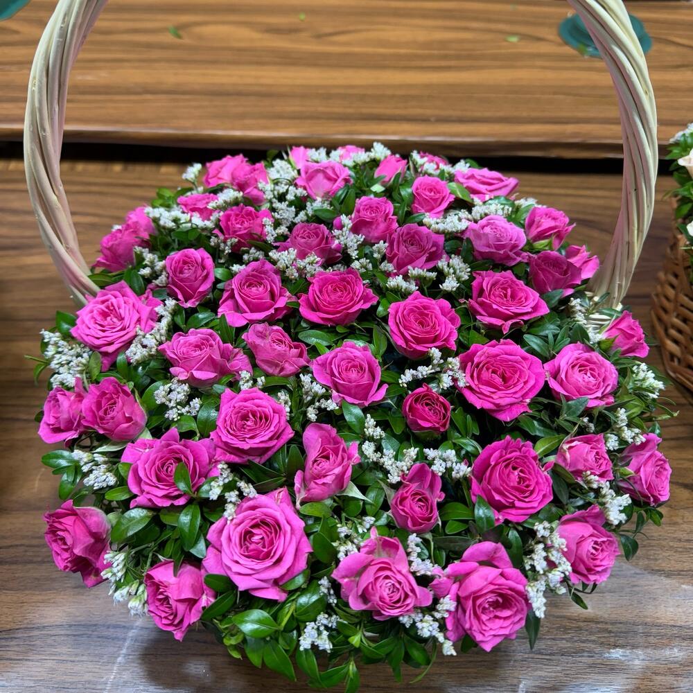 Корзина с цветами