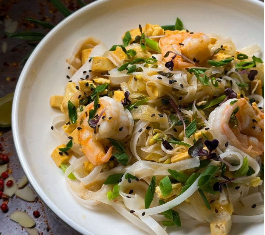 Wok лапша Падтай