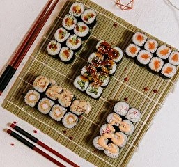 Маки Сет 40 шт