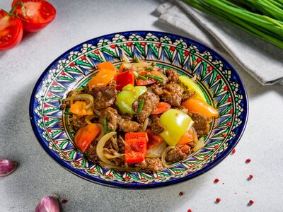 Мясо по-уйгурски с овощами