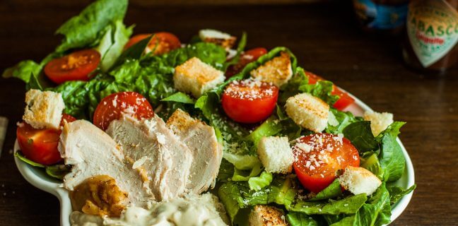 Цезарь с курочкой гриль