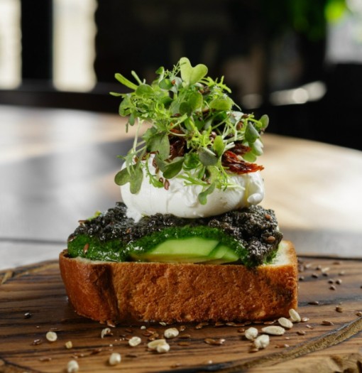 Бутерброд с авокадо