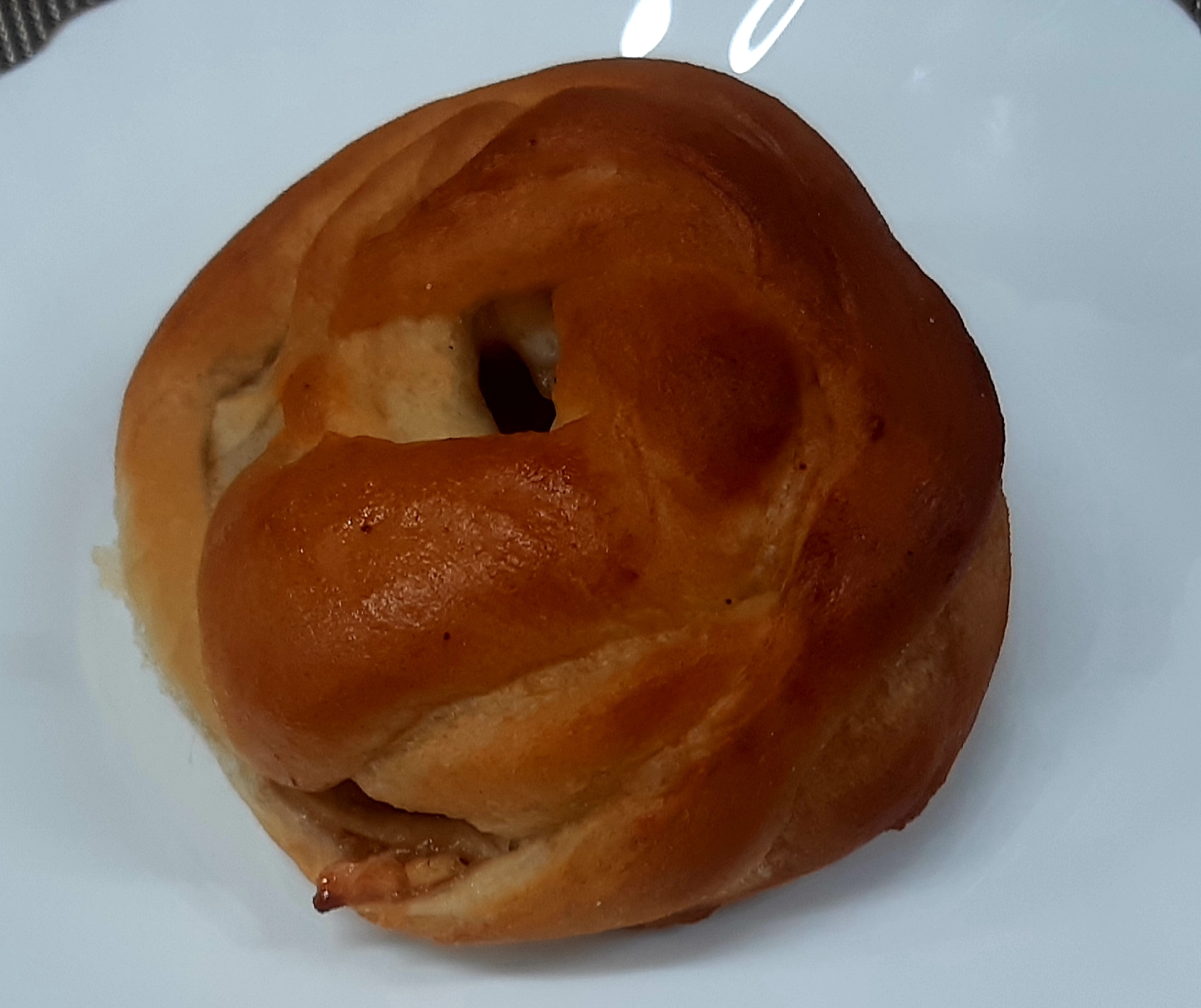 Розан с яблоком